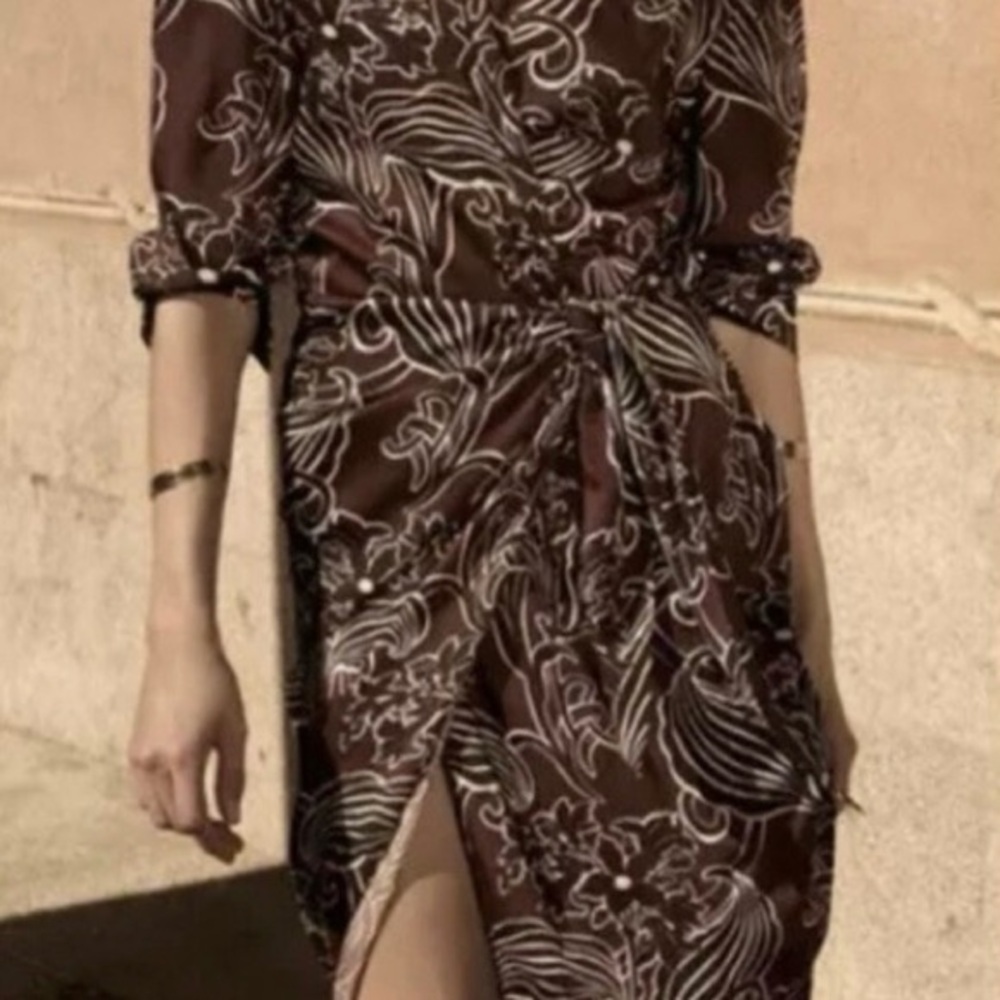 NEW ZARA Wrap Dress - Picture 2 of 16